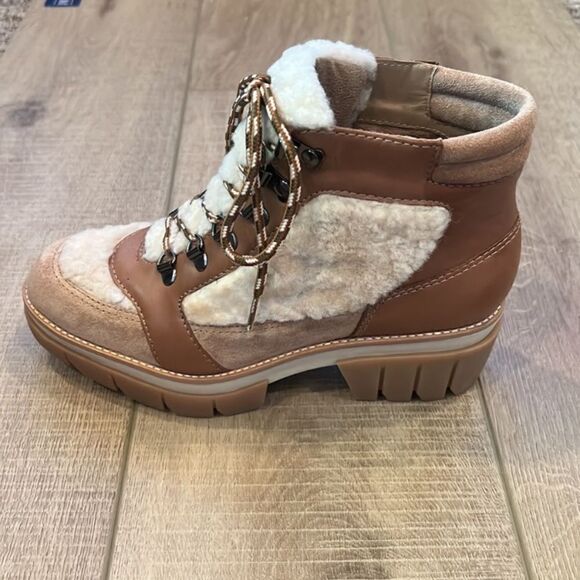 Anthropologie x Bernardo Sawyer Shearling Boots US6 - Picture 5 of 11